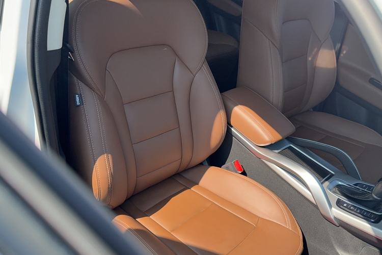 Used Geely Auto Emgrand X7 Sport 2016 1.8TD Automatic All-Wheel-Drive ZhiZun Edition