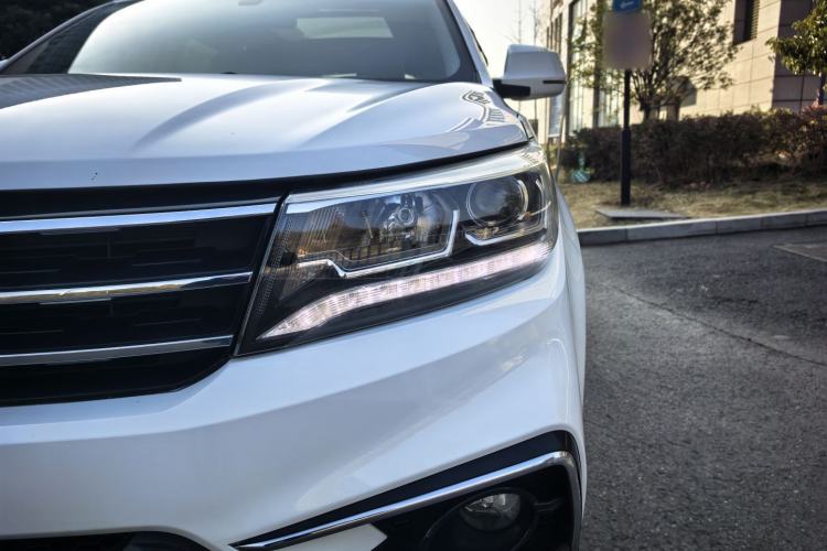 Used FORTHING Joyear X5 2017 Jingxiang Series 1.5T CVT Luxury Model
