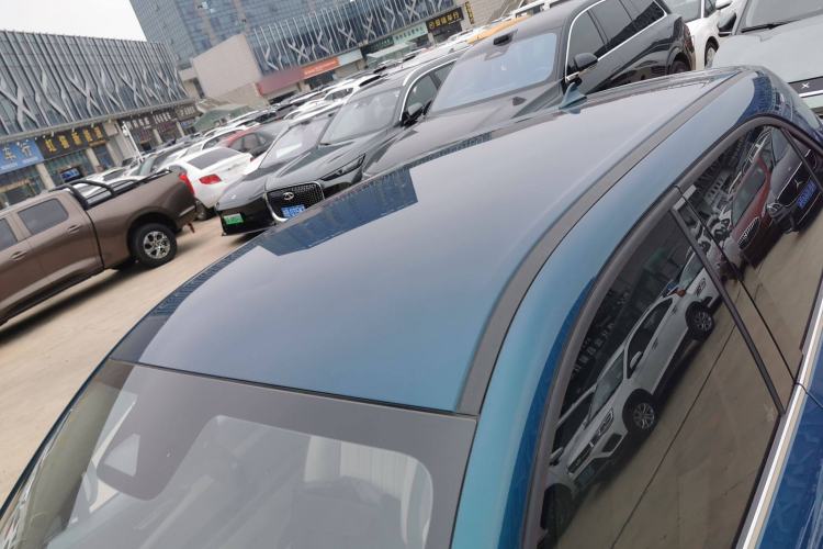 Used ORA Good Cat 2022 Morandi Edition 400km Standard Range Luxury Version Lithium-Ion Battery
