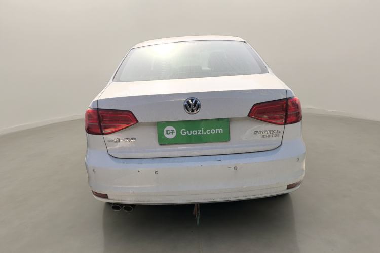 Used Volkswagen Sagitar 2015 230TSI Automatic Comfort Version