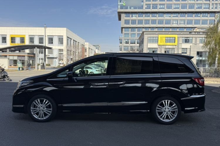 Used Honda Elysion 2016 2.4L Luxury Edition
