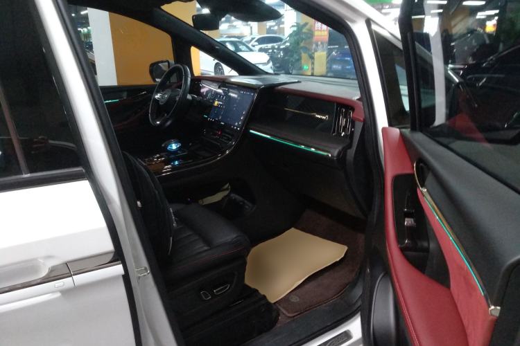 Used GAC Trumpchi M8 2023 Zongshi Series 400T Flagship Edition
