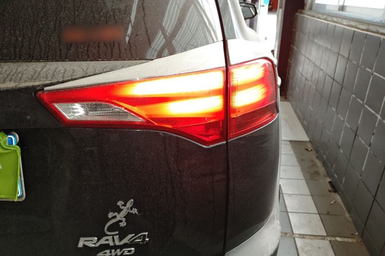 Used Toyota RAV4 2013 2.5L Automatic 4x4 Prestige Edition