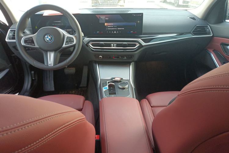 Used BMW i3 2024 eDrive 40 L Midnight Edition
