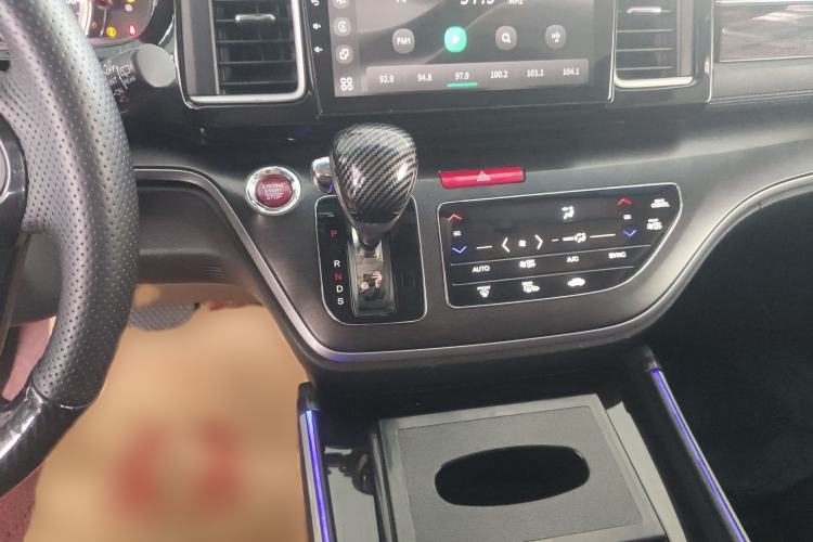 Used Honda Elysion 2016 2.4L Luxury Edition
