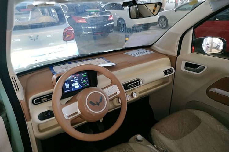 Used Wuling Hongguang MINIEV 2024 3rd Generation 215km Youth Edition
