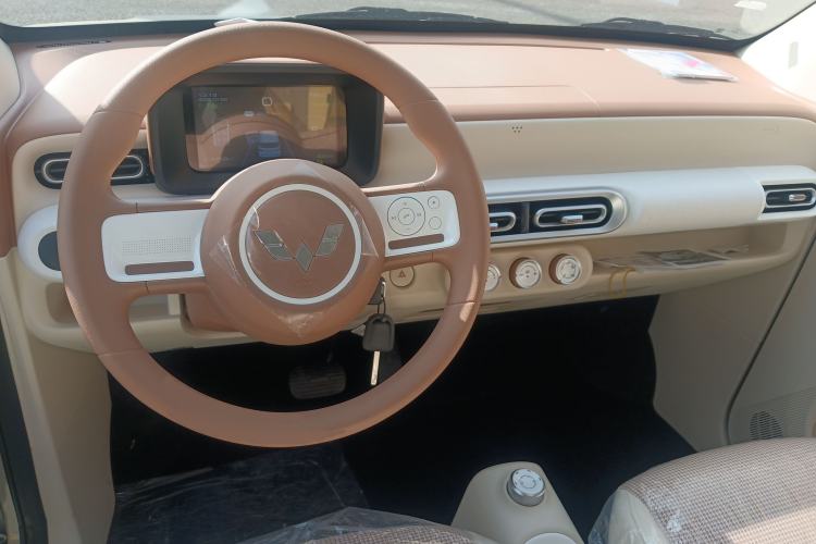 TDK.VehicleDetails.img