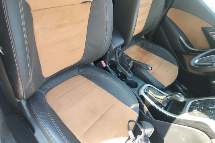 Used Buick GT 2014 XT 1.6L Automatic Fashion Edition