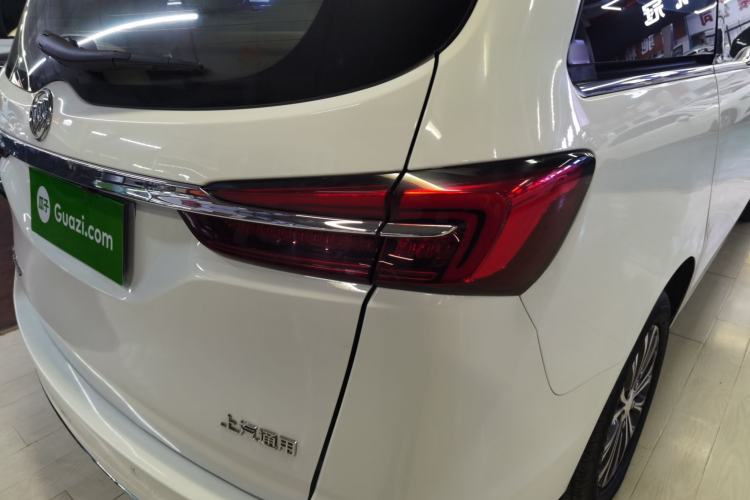 Used Buick GL8 2021 Land Cruiser Executive Class 652T Comfort Model
