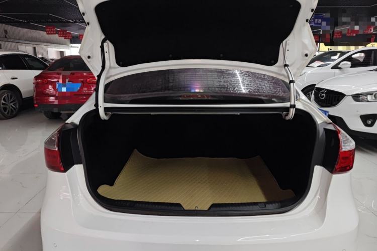 Used Kia K3 2016 1.6L Automatic GLS
