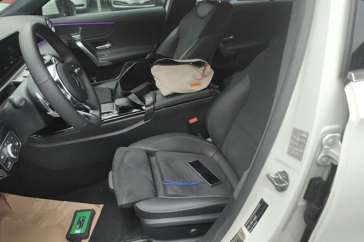 Used Mercedes-Benz A-Class 2020 Restyled A 200 L Sport Sedan Fashion Version