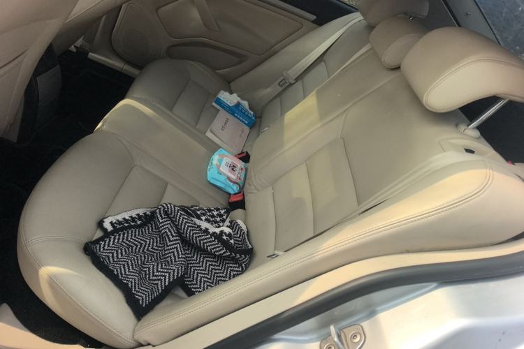 Used Skoda Octavia 2015 Classic Model 1.6L Manual Yijie Edition
