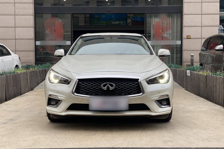 Used Infiniti Q50L 2018 2.0T Enjoyment Version China V Standard