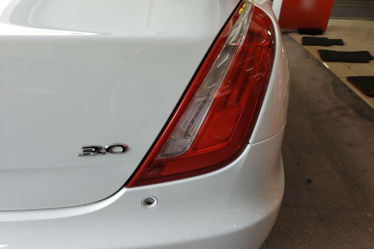 Used Jaguar XJ 2016 XJL 3.0 SC Two-Wheel-Drive Elegant Business Edition