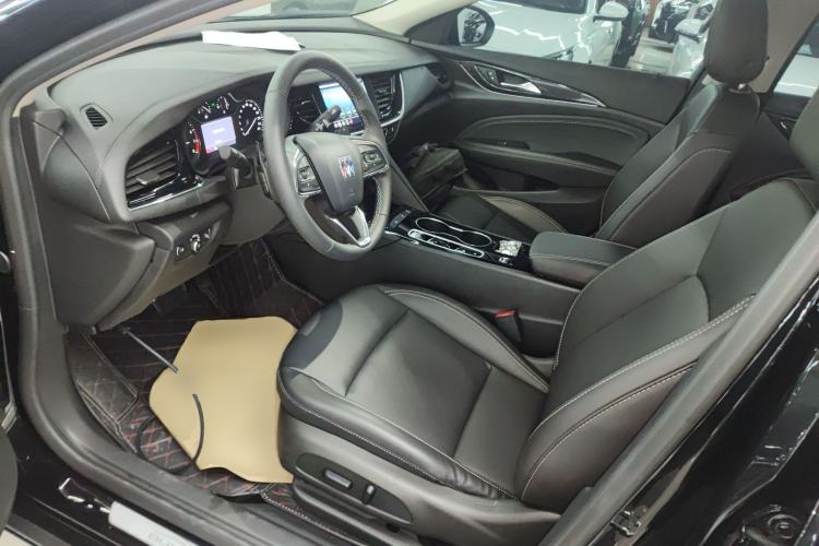 Used Buick Regal 2024 25T Deluxe Edition
