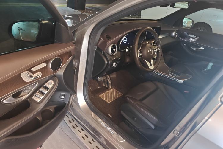 Used Mercedes-Benz GLC 2020 GLC 300 L 4MATIC Dynamic Edition
