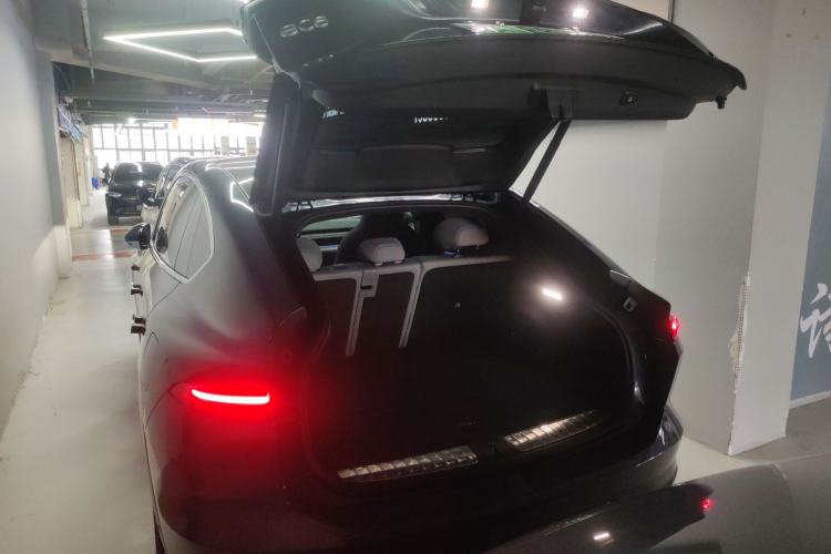 Used Nio EC6 2024 75 kWh