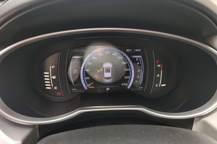 Used Geely Auto Emgrand X7 Sport 2016 1.8TD Automatic ZhiZun Version
