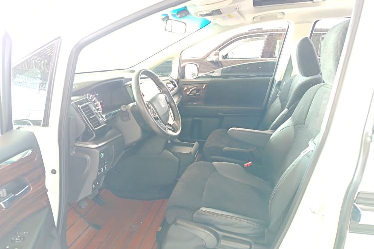 Used Honda Elysion 2016 2.4L Classic Edition
