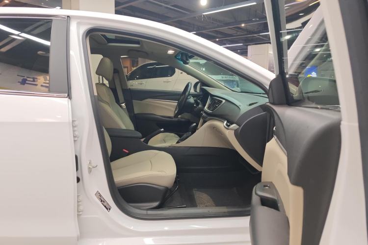 Used Buick GT 2019 15T Dual-Clutch Connected Elite Model China VI
