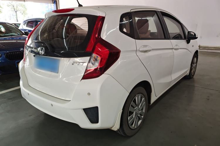 Used Honda Fit 2016 1.5L LX Manual Comfort Model
