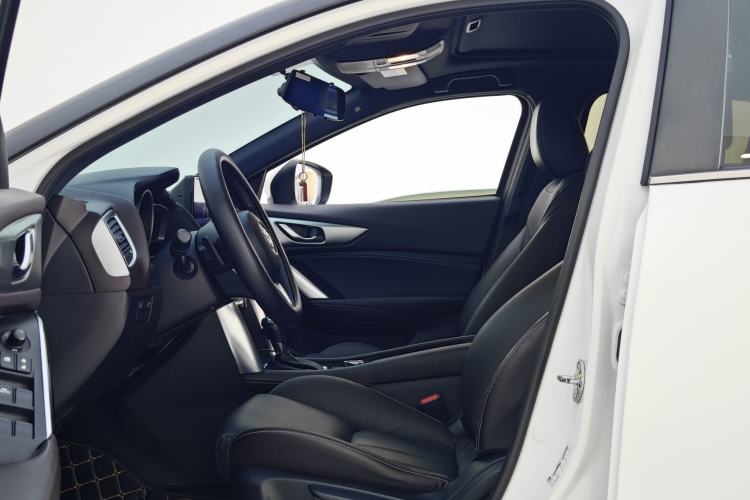 Used Mazda CX-4 2016 2.5L Automatic 4x4 Sky Blue Passion Edition
