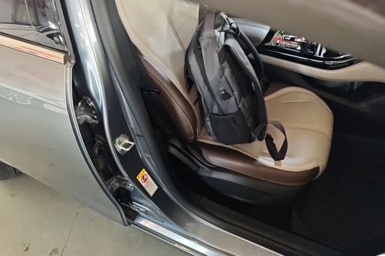 Used BYD Qin PLUS 2024 HONOR Edition DM-i 55KM Leading Model
