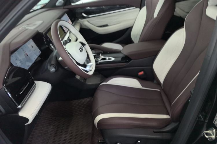 Used Geely Auto Monjaro L 2024 2.0TD High-Power Automatic Two-Wheel Drive Skyline Edition
