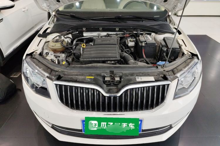 Used Skoda Octavia 2015 1.6L Automatic Yijun Edition
