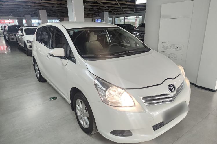 Used Toyota Verso 2014 Starlight 180E CVT Elite Edition

