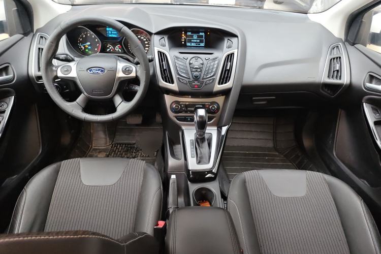 Used Ford Focus 2012 Hatchback 1.6L Automatic Fashion Edition
