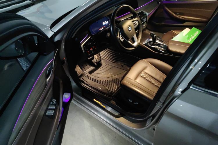 Used BMW 5 Series 2018 Facelifted 530Li xDrive Luxury Package
