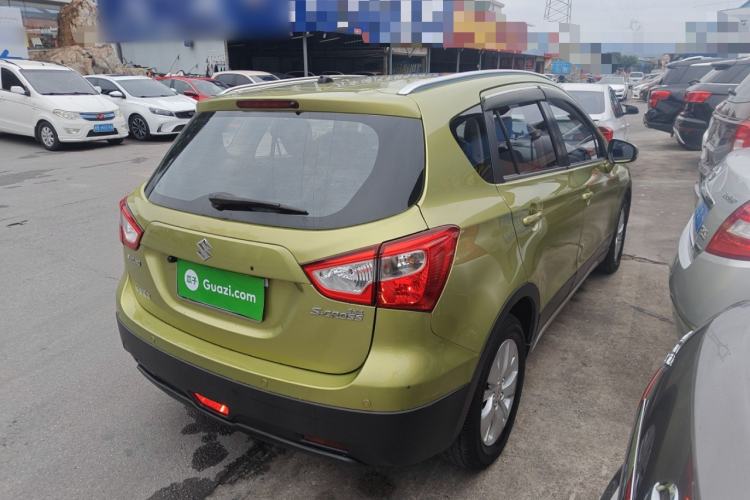Used Suzuki S-Cross 2014 1.6L CVT Two-Wheel Drive Elite Version

