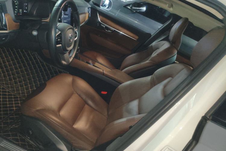 Used Volvo S90 2019 T5 Zhiyi Edition
