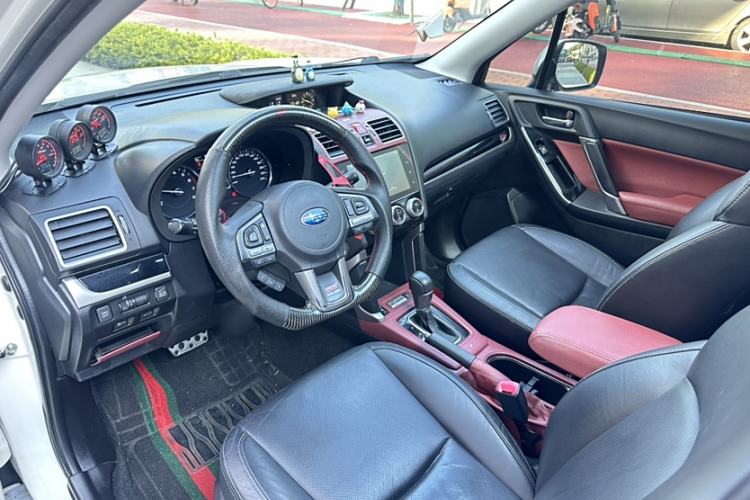 Used Subaru Forester 2016 2.5i Prestige Navigation Edition
