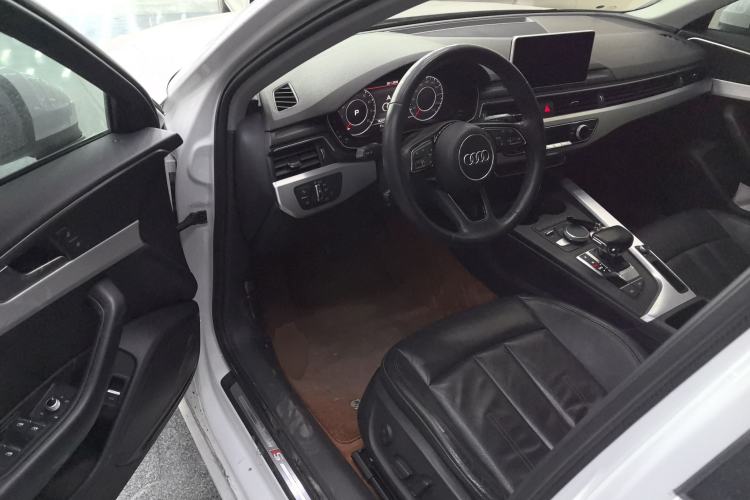 Used Audi A4L 2018 30th Anniversary Edition 40 TFSI Fashion Model