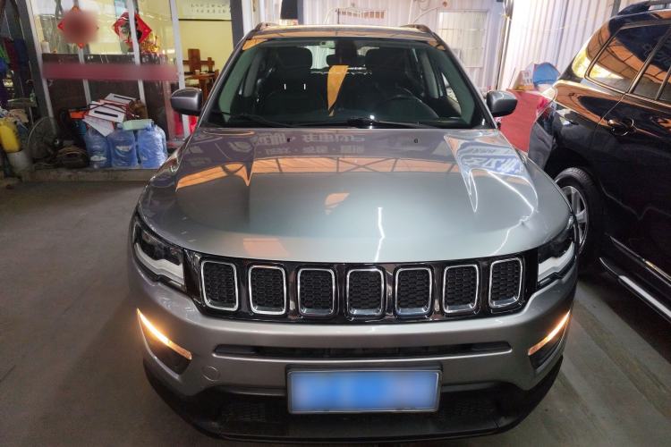 Used  Compass 2017 200T Automatic Family Edition