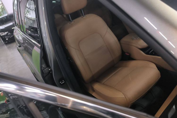 Used Li Auto ONE 2020 Extended-Range 6-Seater Version
