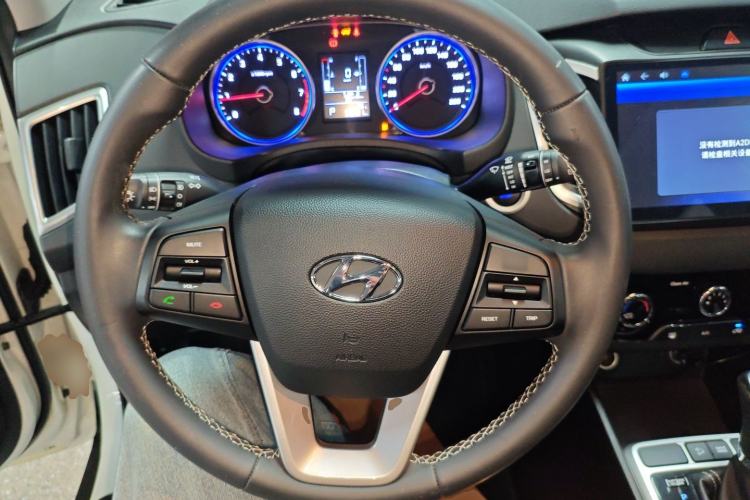 Used Hyundai ix25 2017 1.6L Automatic Smart Version
