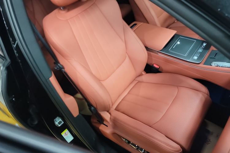 Used BYD Tang L 2025 EV 670KM LiDAR Flagship Version
