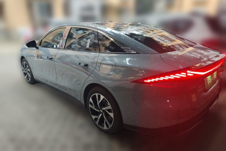 Used Geely Galaxy L6 2023 125km Starship
