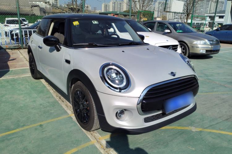 Used  MINI 2019 1.5T COOPER Classic Edition
