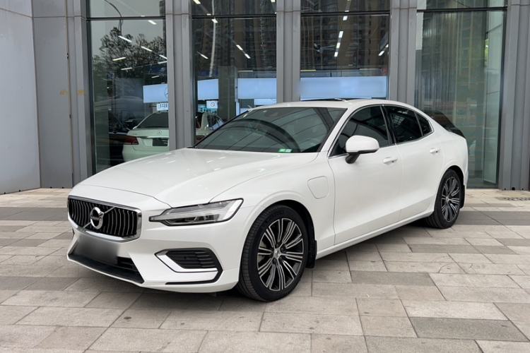 Used Volvo S60 New Energy 2022 T8 eDrive Hybrid All-Wheel Drive Smart Luxury Edition