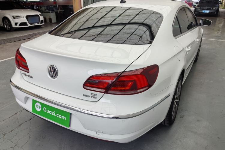 Used Volkswagen FAW-Volkswagen CC 2016 1.8TSI Luxury Model
