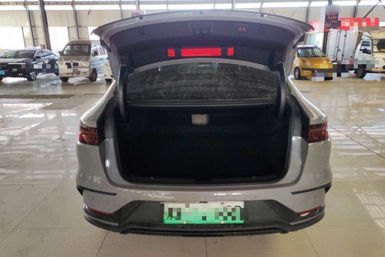 Used BYD Han 2025 DM-i Intelligent Driving Edition 125KM LiDAR Flagship Model
