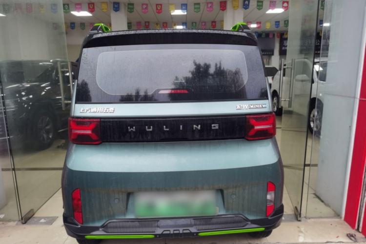 Used Wuling Hongguang MINIEV 2022 GAMEBOY 200km Gaming Edition with Lithium Iron Phosphate
