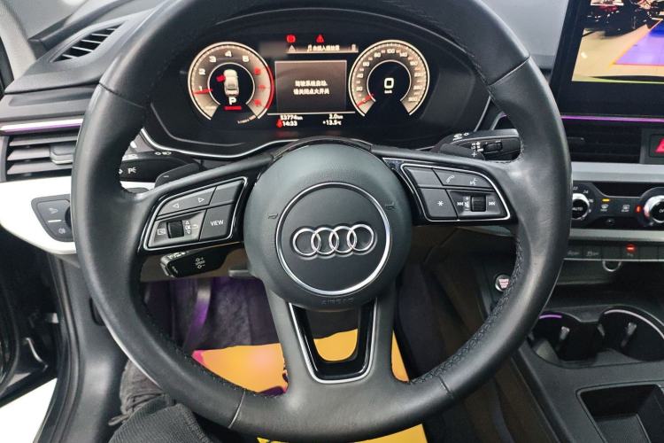 Used Audi A4L 2022 40 TFSI Fashion Dynamic Model
