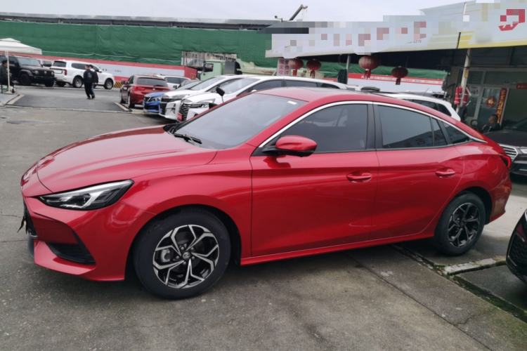 Used MG 5 2021 180 DVVT CVT Youth Luxury Edition
