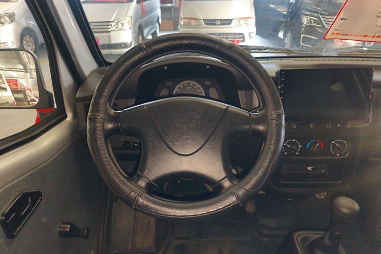 Used Wuling Zhiguang 2023 1.5L Practical Version 5/7 Seats
