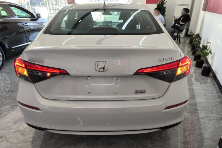 Used Honda Civic 2022 240TURBO CVT Dynamic Edition
